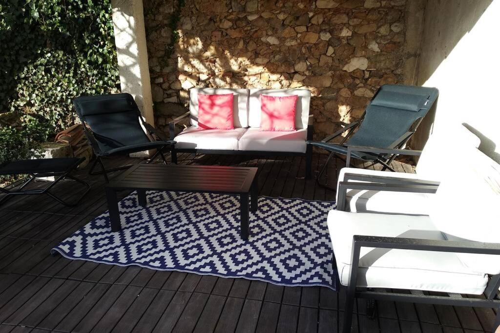 Maison De Maitre 230M² En Plein Coeur Du Village Camps-la-Source 外观 照片