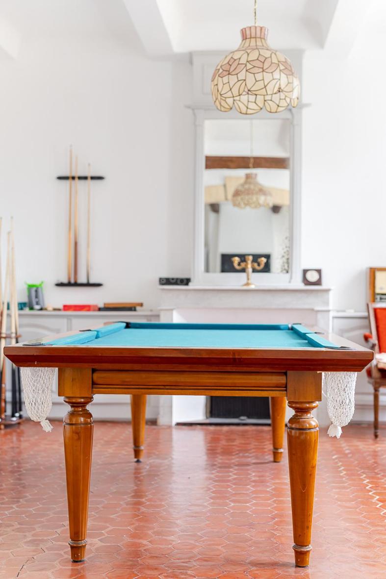 Maison De Maitre 230M² En Plein Coeur Du Village Camps-la-Source 外观 照片